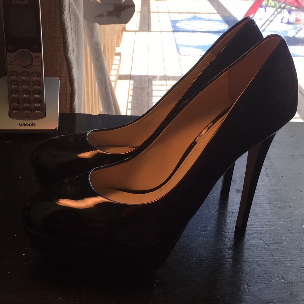 Patent leather black heels - Picture 3 of 4